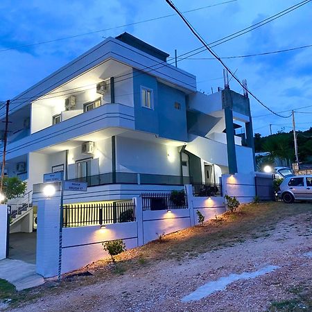 Vila Brisild クサミル エクステリア 写真